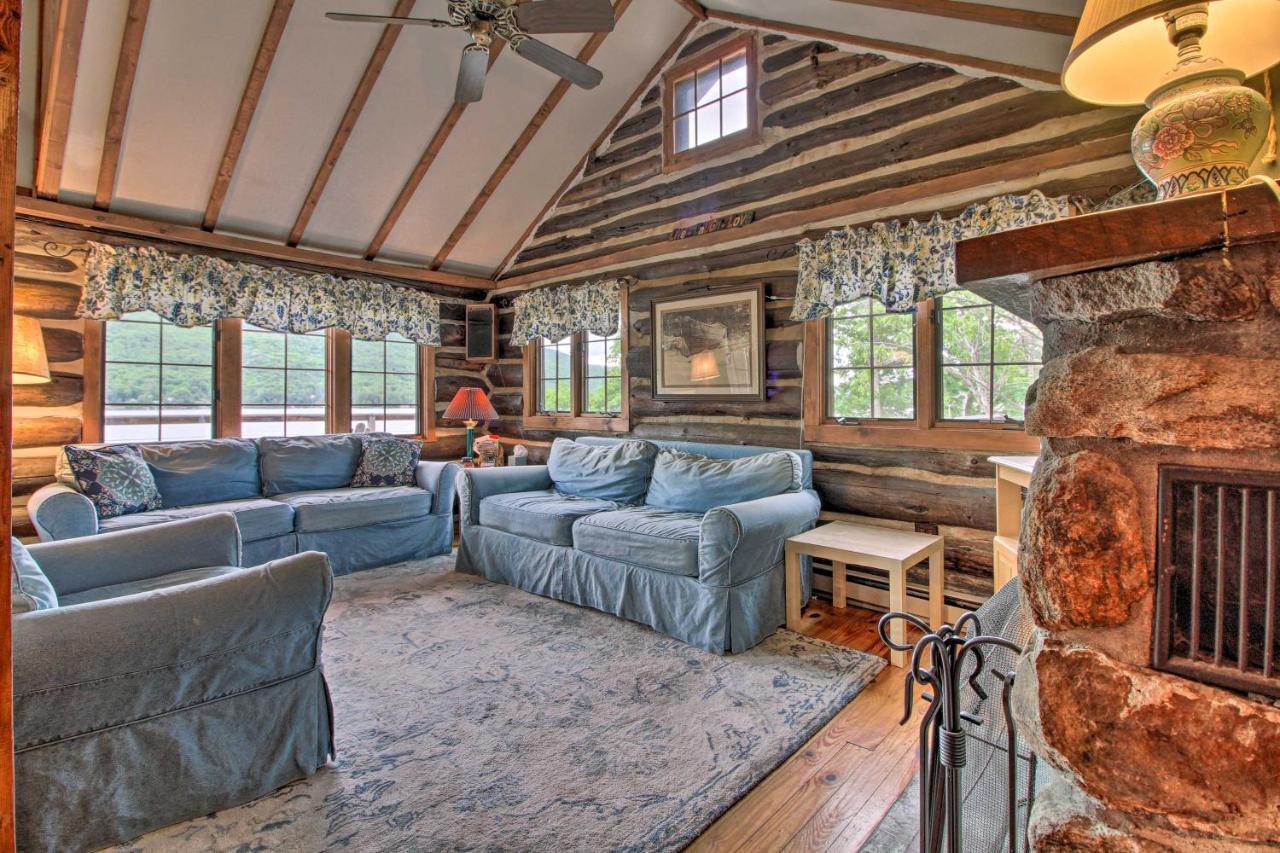 Waterfront Lake George Cabin Walk To Water 外观 照片
